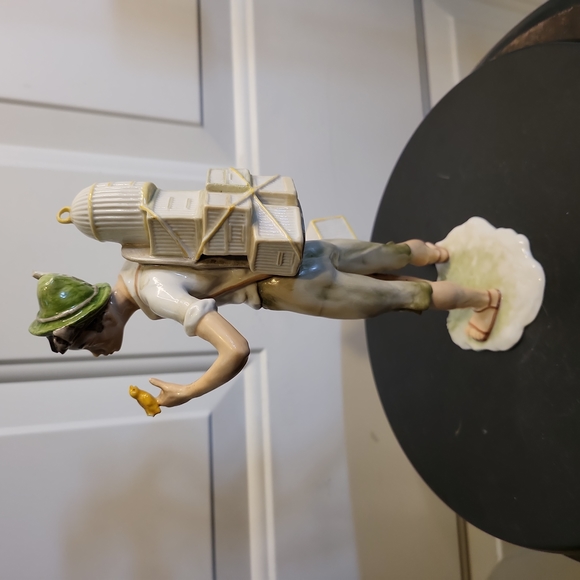 Alka Kunst Bavaria Germany "Bird Seller" #387 Porcelain Figurine - Picture 5 of 11